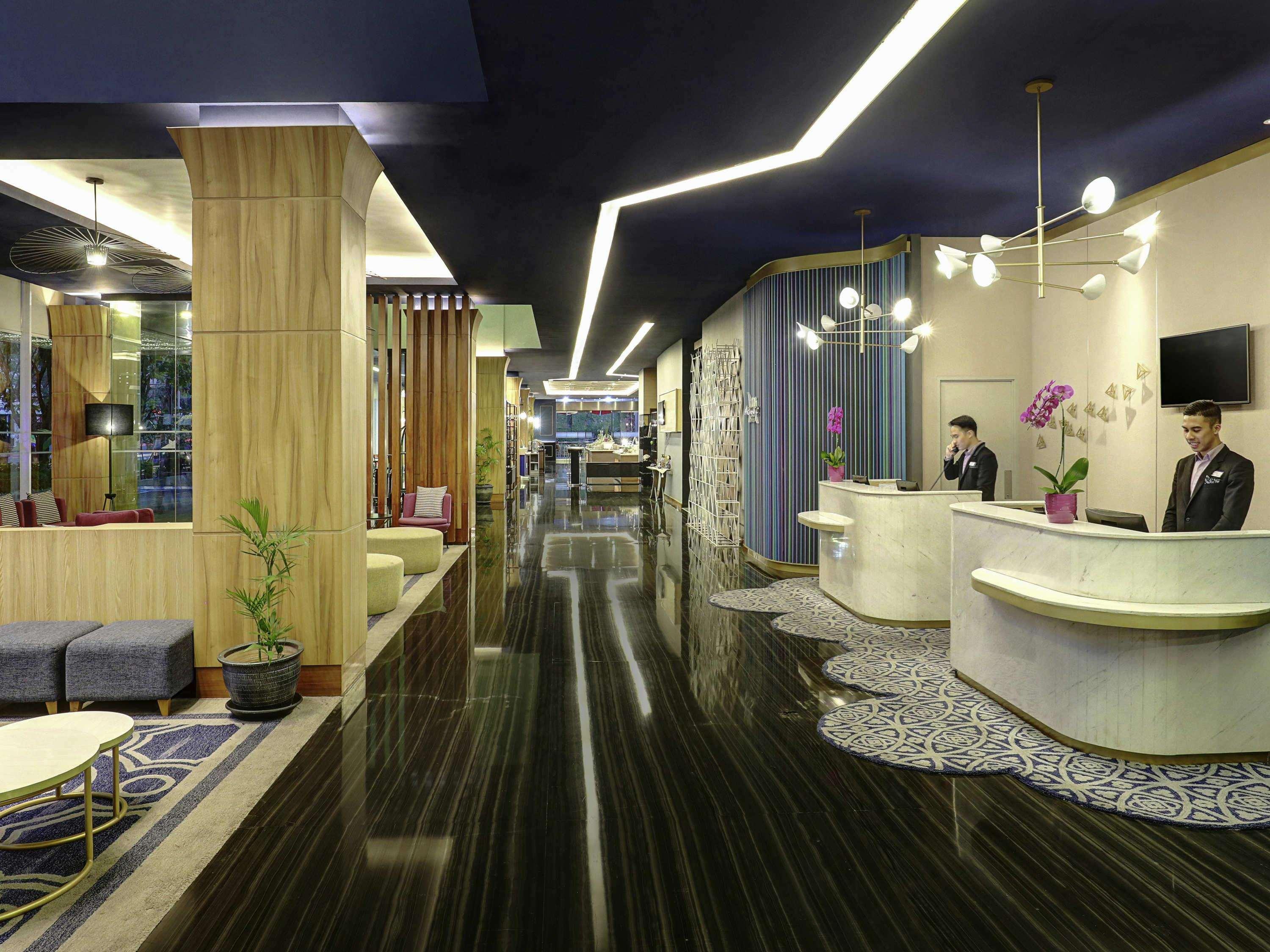 Mercure Bandung Nexa Supratman Eksteriør billede