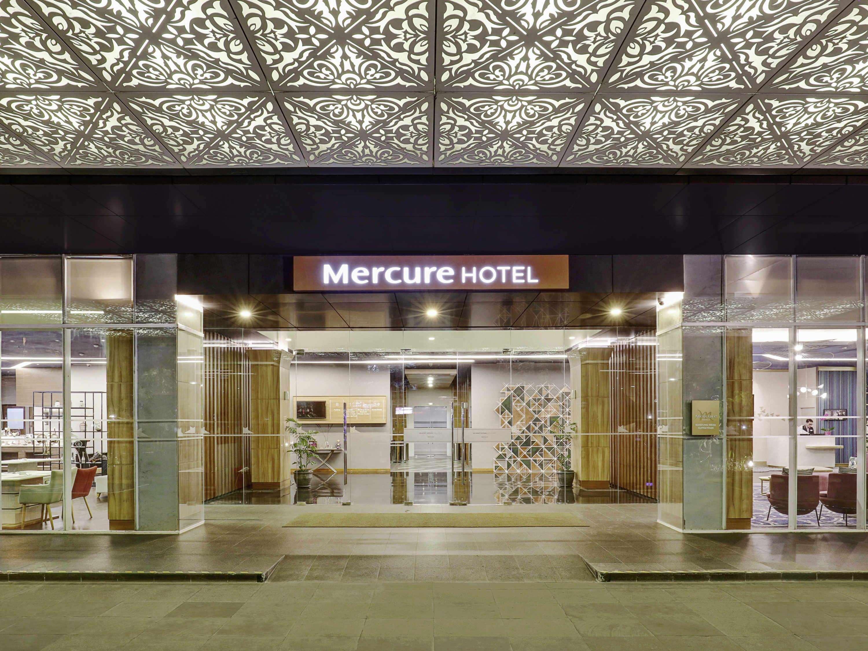 Mercure Bandung Nexa Supratman Eksteriør billede